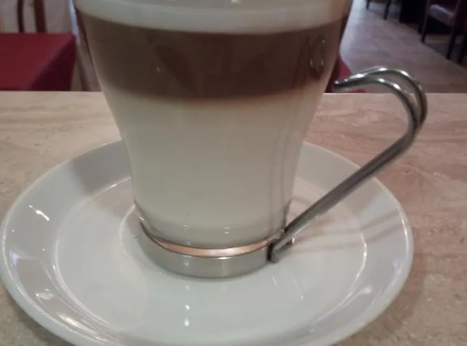 Affittacamere Dei Mille 招待所 卡利亚里